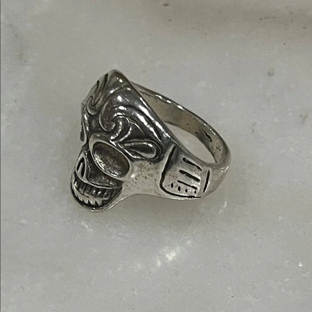 Silver Skull Ring